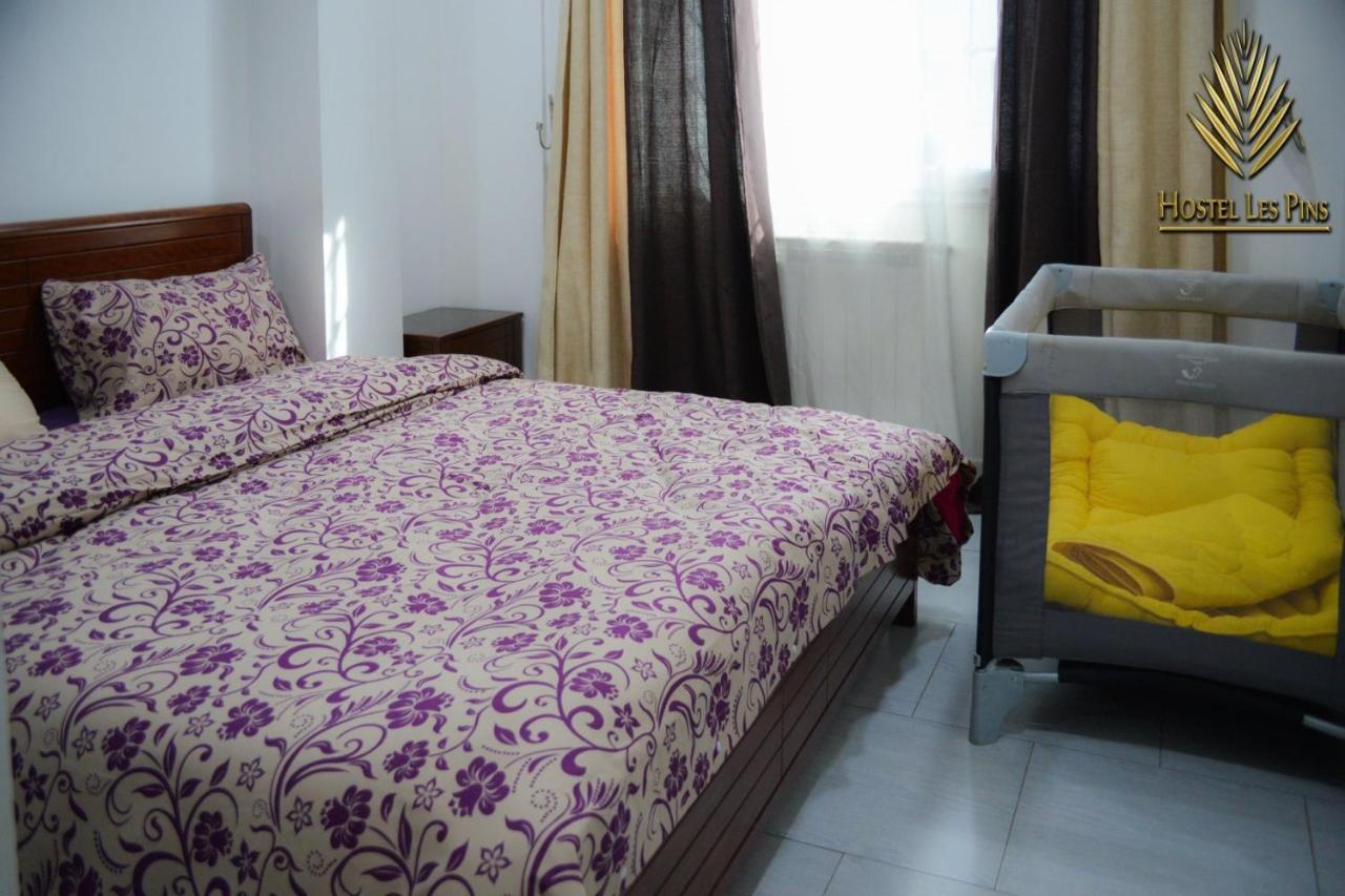 Hostel Les Pins Alger Exterior photo