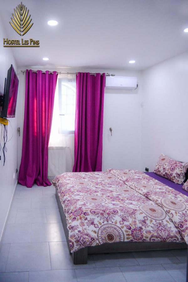 Hostel Les Pins Alger Exterior photo